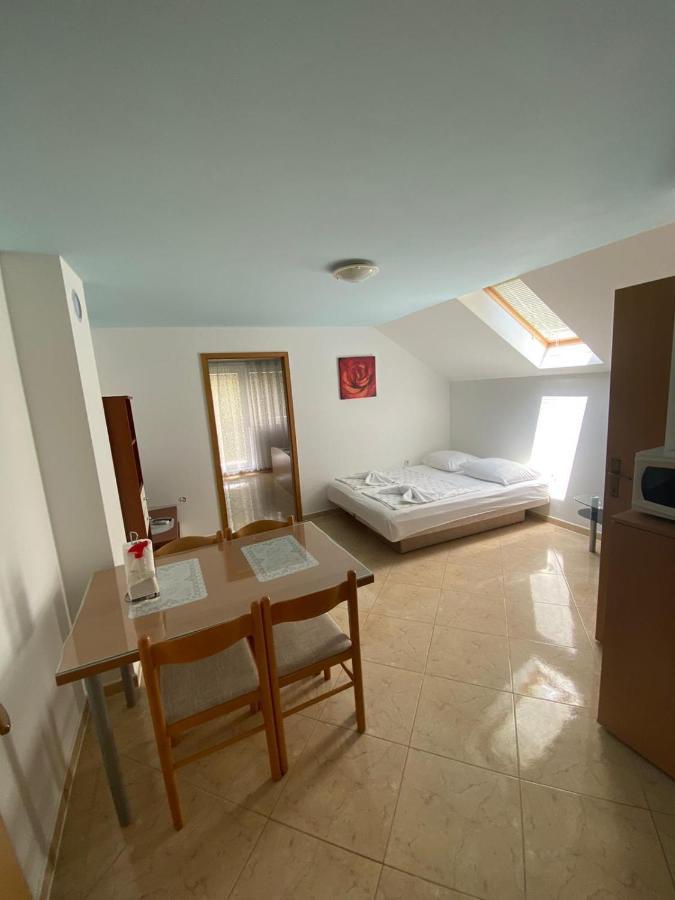 Apartments Mara Orebić Dış mekan fotoğraf
